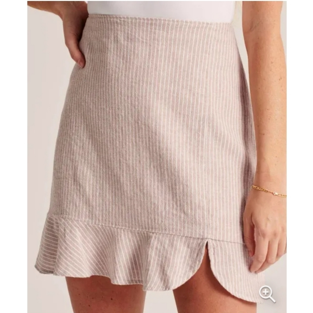 Abercrombie Linen-Blend Ruffle Hem Mini Skirt